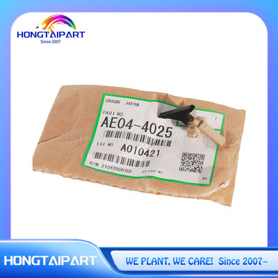 Купить AE044025 20990792 AE04-4025 2099-0792 Верхний Fuser Picker Finger Для Ricoh AF MP 2352SP 2510 2550 2851 2852 3010 3350 онлайн изготовление
